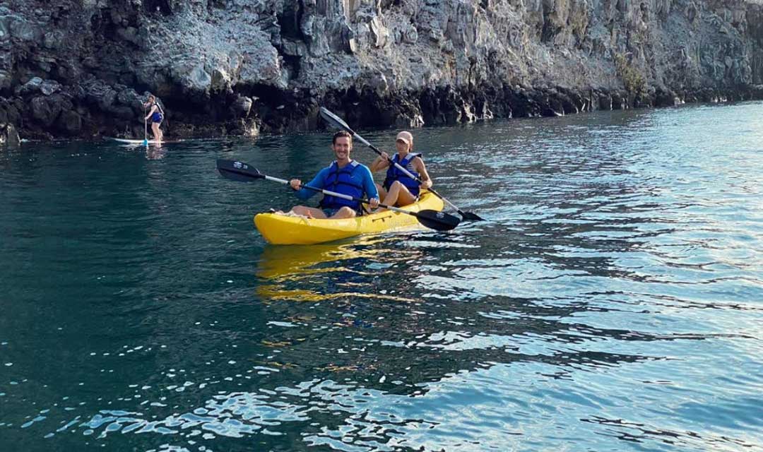 experience sport kayak bonita cruise to Galapagos