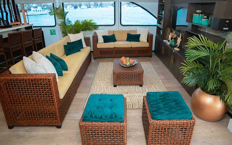 elegant lounge entertainment ecogalaxy cruise to Galapagos