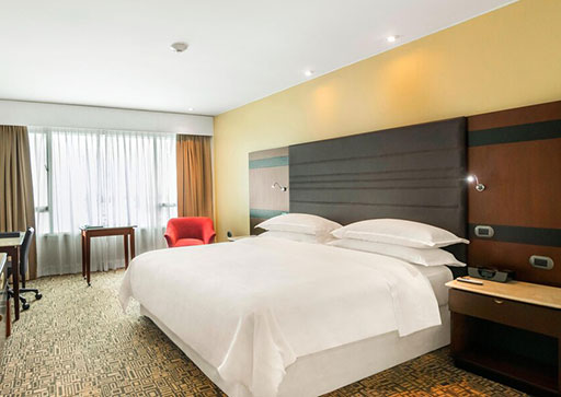 Ecuador - Guayaquil: Sheraton Hotel Classic Room