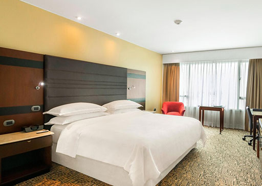 Ecuador - Guayaquil: Sheraton Hotel Club Room
