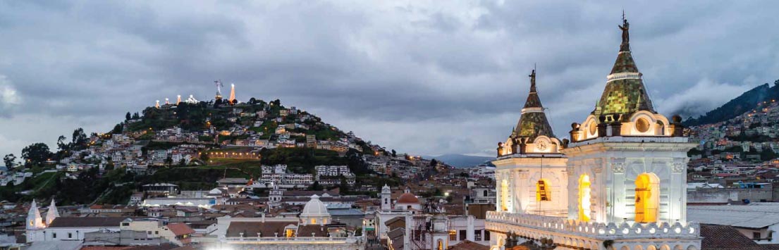 Ecuador - Quito: Patio Andaluz City