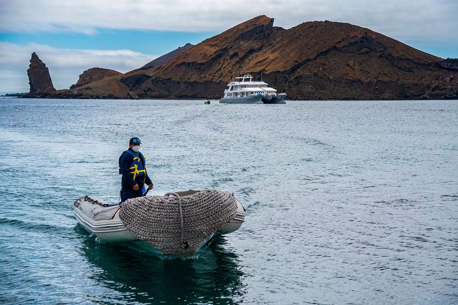 Galapagos cruise and panga ride