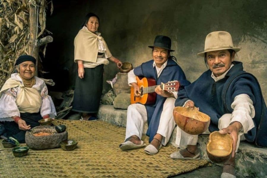 otavaleños an important ecuadorian culture